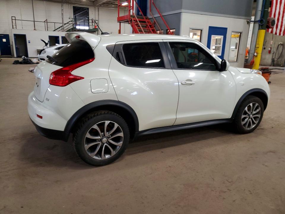 2011 Nissan Juke VIN JN8AF5MR5BT005418 COPART salvage auction — MECHANICAL, Mn - Certificate Of Title, sold $1,650 on 2026-07-09 (photo 3)