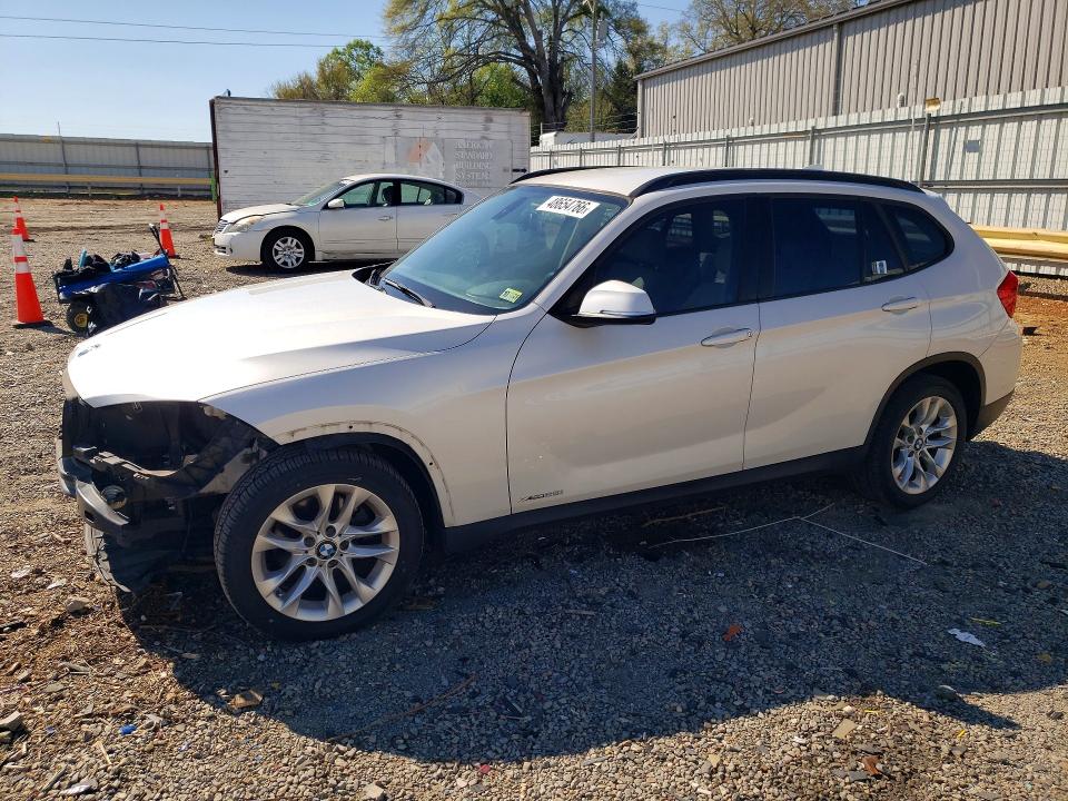 2015 BMW X1 VIN WBAVL1C5XFVY25403 COPART salvage auction — FRONT END, Va - Cert Of Title - Salvage, sold $1,000 on 2026-07-31 (photo 1)