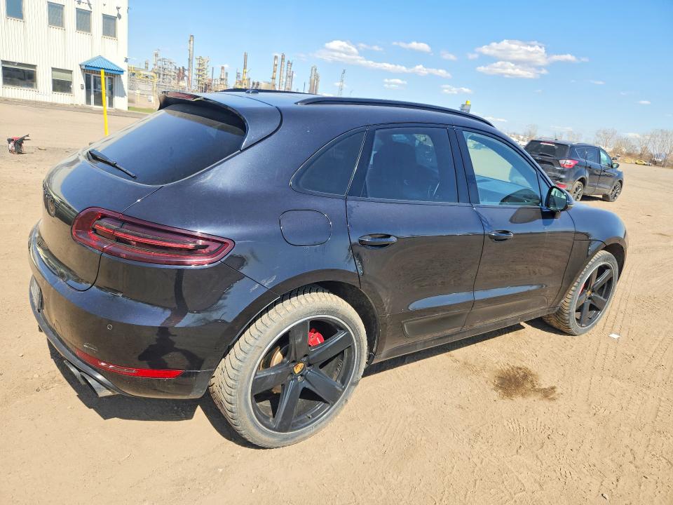 2018 Porsche Macan VIN WP1AG2A53JLB64072 COPART salvage auction — MECHANICAL, QC - GRAVEMENT ACCIDENTE, sold $3,350 on 2026-07-28 (photo 3)