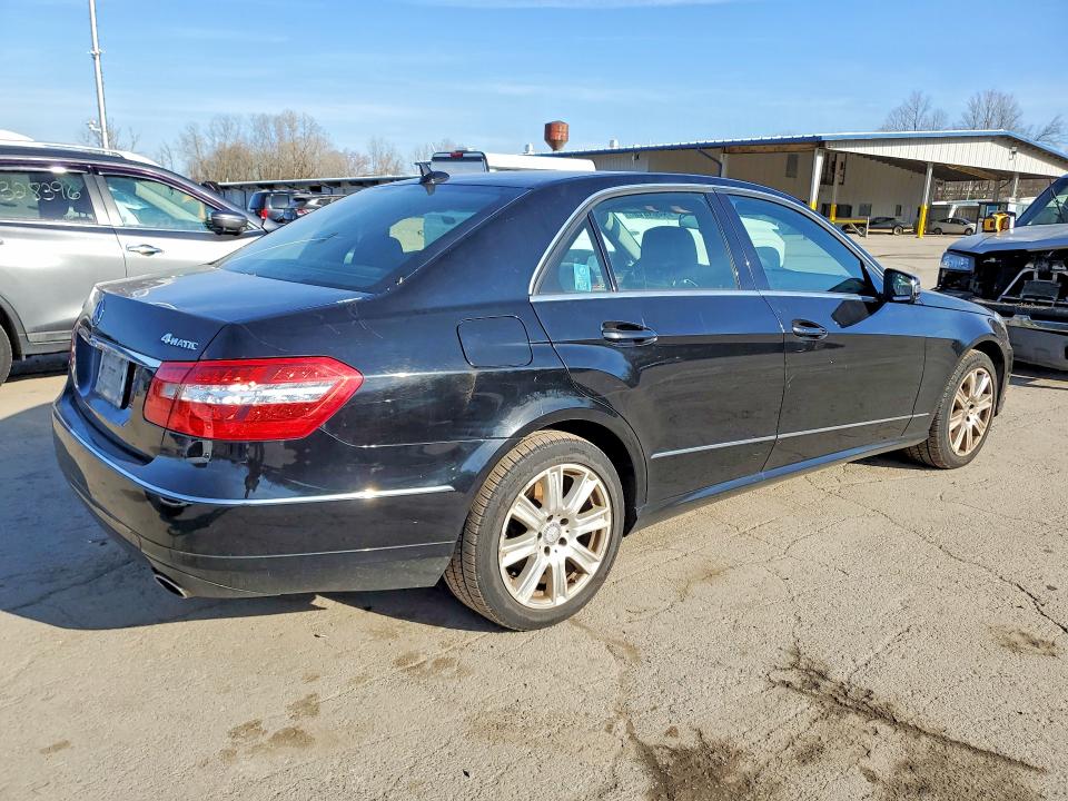 2013 Mercedes-benz C-klasse VIN WDDHF8JB3DA759571 COPART salvage auction — SIDE, NY, sold $325 on 2026-07-28 (photo 3)