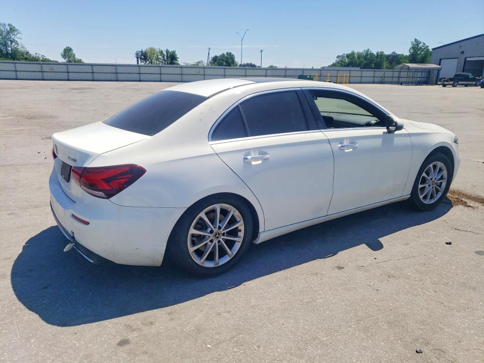 2019 Mercedes-benz VIN WDD3G4FB3KW002971 COPART salvage auction — SIDE, Nc - Salvage Certificate Of Title, sold $4,050 on 2026-07-21 (photo 3)