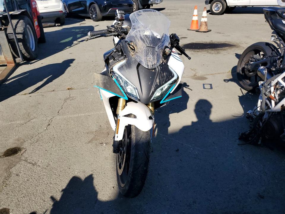 2024 Cf moto 450ss VIN LCEPESLAXR6029838 COPART salvage auction — FRONT END, CA - SALVAGE CERTIFICATE, sold $90 on 2026-07-16 (photo 2)