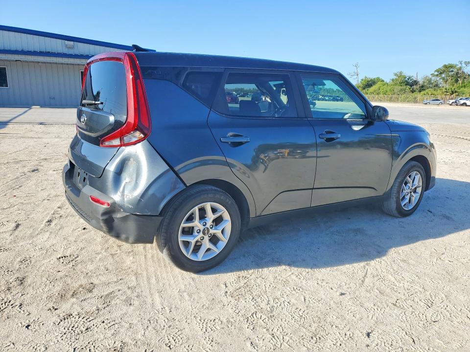 2020 Kia Soul VIN KNDJ23AU2L7096338 COPART salvage auction — SIDE, FL - CERTIFICATE OF DESTRUCTION, sold $2,600 on 2026-07-22 (photo 3)