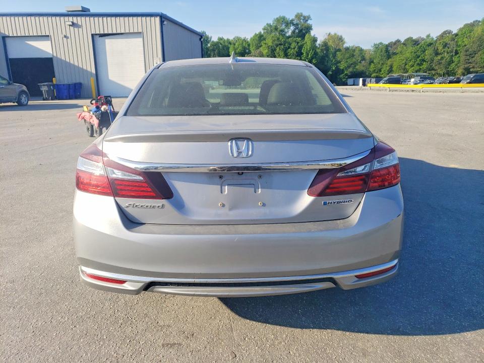 2017 Honda Accord VIN JHMCR6F58HC005531 COPART salvage auction — FRONT END, Nc - Salvage Certificate Of Title, sold $2,000 on 2026-07-14 (photo 6)