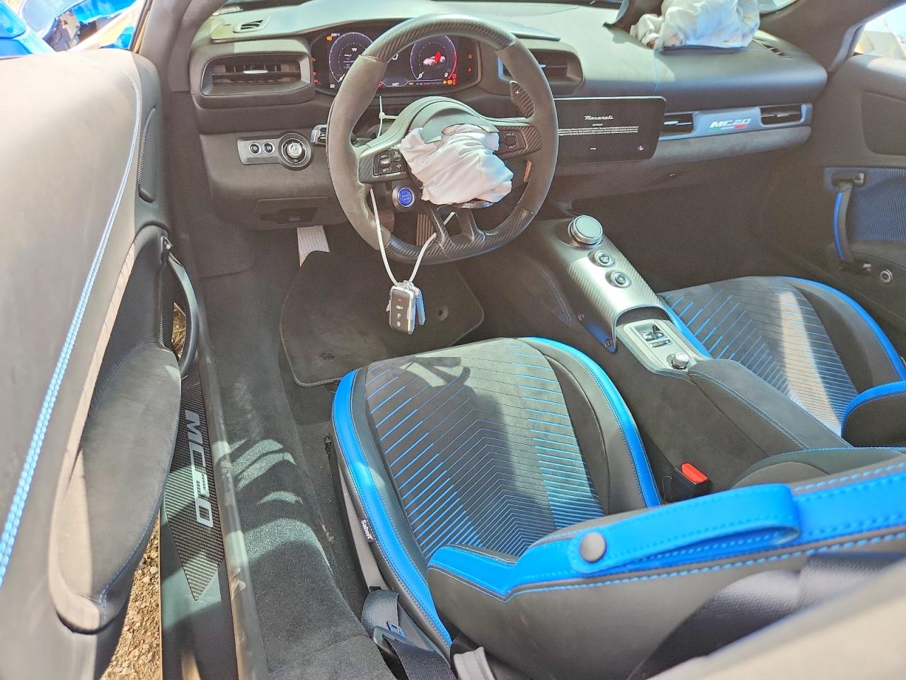 2023 Maserati MC20 VIN ZAMBMRAB9P0422078 COPART salvage auction — Front End, Sc - Salvage Title, sold $51,500 on 2026-08-18 (photo 8)