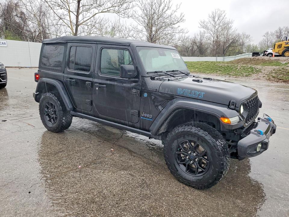 2024 Jeep Wrangler / VIN 1C4RJXN69RW202033 COPART salvage auction — MINOR DENT/SCRATCHES, Mo - Certificate Of Title, sold $21,000 on 2026-07-09 (photo 4)