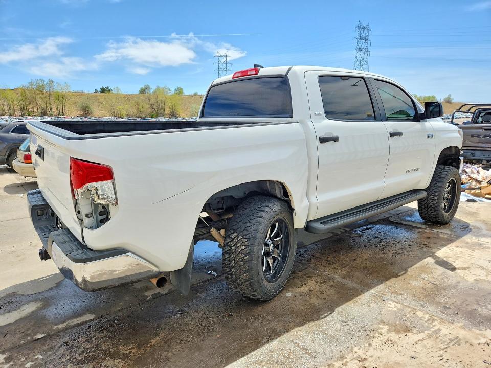 2020 Toyota Tundra VIN 5TFDY5F17LX892282 COPART salvage auction — REAR END, Wy - Dis/Dlr/Exp Only Salvage Title, sold $300 on 2026-07-20 (photo 3)