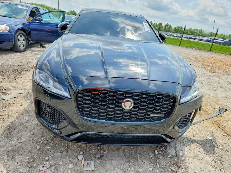 2022 Jaguar Xf VIN SAJBL4GX6NCY91624 COPART salvage auction — FRONT END, In - Cert Of Title-Salvage Title, sold $7,100 on 2026-07-10 (photo 5)