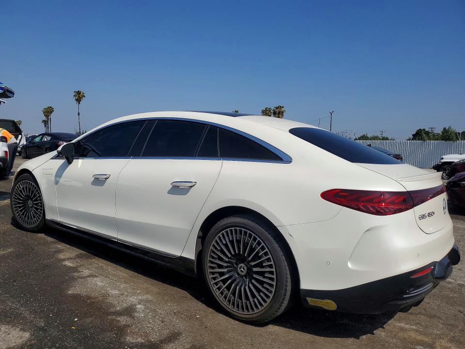 2022 Merz Eqs 450t VIN W1KCG2DB0NA009501 COPART salvage auction — REAR END, Ca - Salvage Cert-Lemon Law Buyback, sold $800 on 2026-08-14 (photo 2)