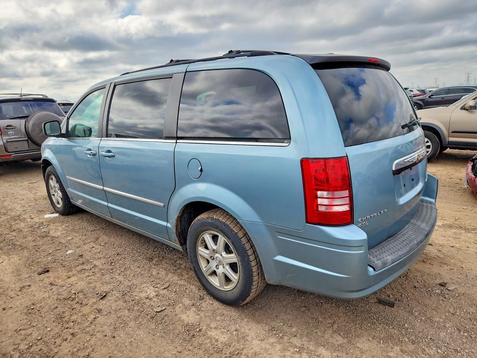 2010 Chrysler Voyager VIN 2A4RR5DX6AR253939 COPART salvage auction — NORMAL WEAR, Il - Certificate Of Title, sold $400 on 2026-07-28 (photo 2)