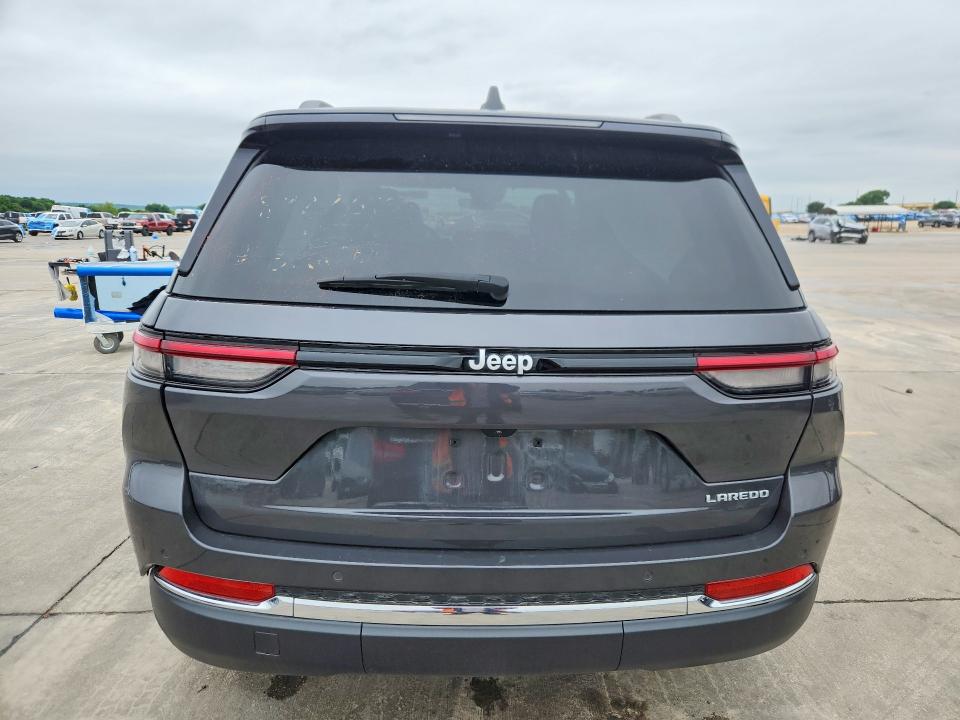 2025 Jeep Cherokee VIN 1C4RJGAG8SC314845 COPART salvage auction — SIDE, Tx - Certificate Of Title, sold $20,100 on 2026-07-30 (photo 6)