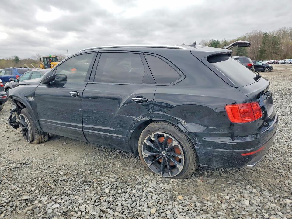 2017 Bentley Bentayga VIN SJAAC2ZV7HC014561 COPART salvage auction — FRONT END, MA, sold $19,900 on 2026-07-09 (photo 2)