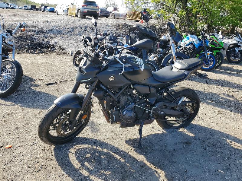 2025 Yamaha Mtn690 VIN JYARM48E6SA000953 COPART salvage auction — SIDE, Md - Cert Of Salvage > 75% Damage, sold $4,000 on 2026-07-16 (photo 3)