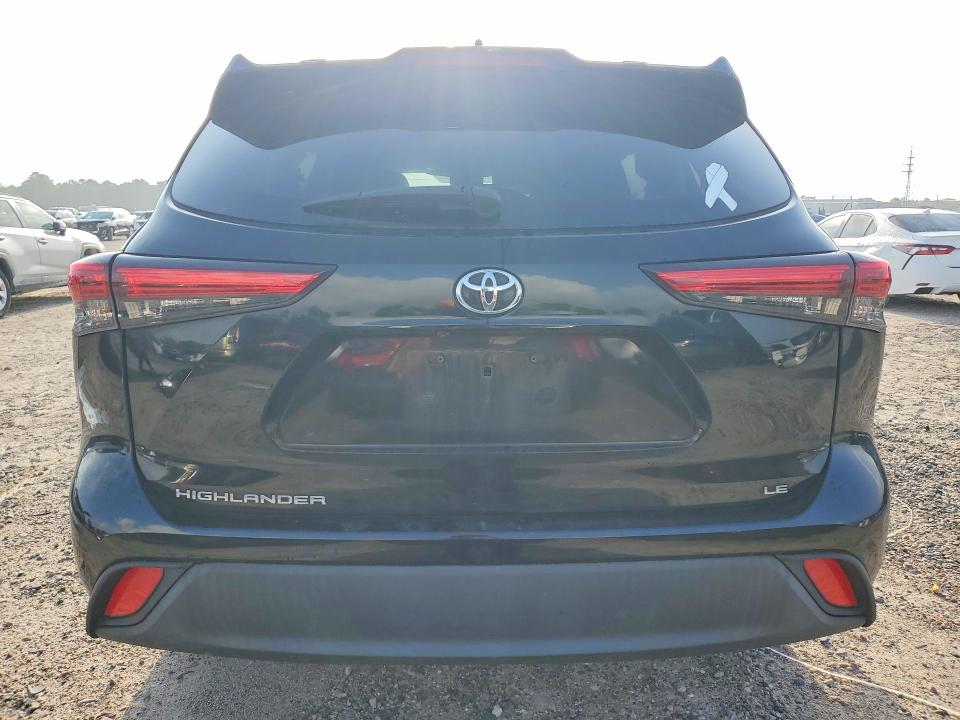 2020 Toyota Highlander VIN 5TDZZRAH8LS007771 COPART salvage auction — SIDE, Salvage Title, sold $8,300 on 2026-07-10 (photo 6)