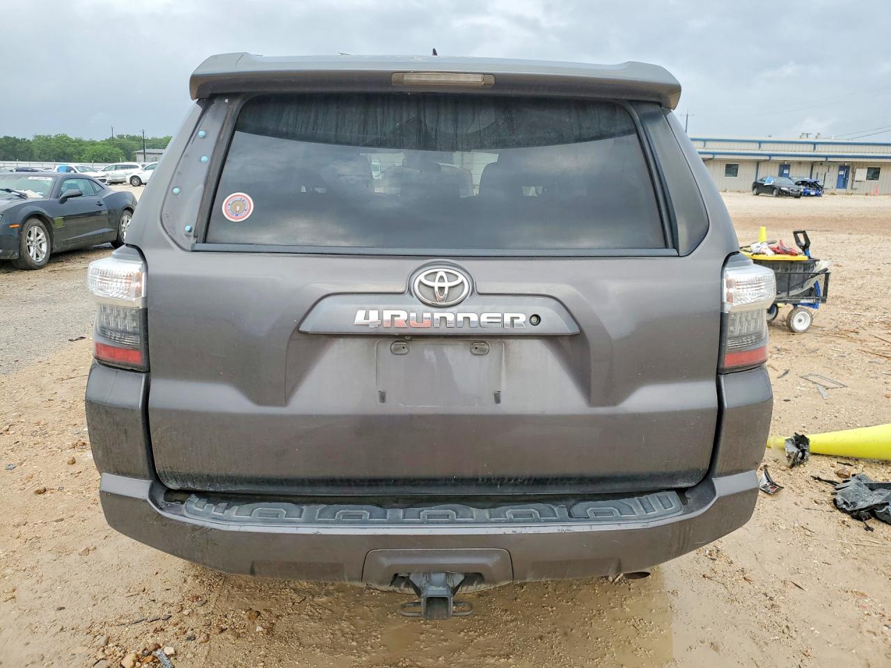 2015 Toyota 4Runner VIN JTEZU5JR7F5096402 COPART salvage auction — Front End, TX - SALVAGE VEHICLE TITLE, sold $6,200 on 2026-06-25 (photo 6)
