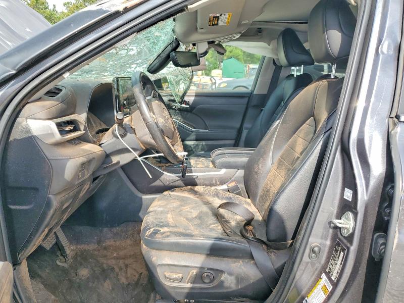 2023 Toyota Highlander VIN 5TDKDRAH7PS023918 COPART salvage auction — ROLLOVER, Tx - Certificate Of Title, sold $6,400 on 2026-07-04 (photo 7)