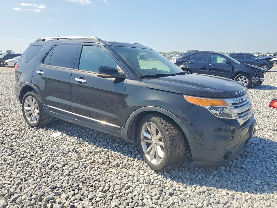 2013 Ford Explorer VIN 1FM5K7D81DGA70849 COPART salvage auction — FRONT END, FL - CERT OF TITLE SLVG REBUILDABLE, sold $975 on 2026-07-02 (photo 4)