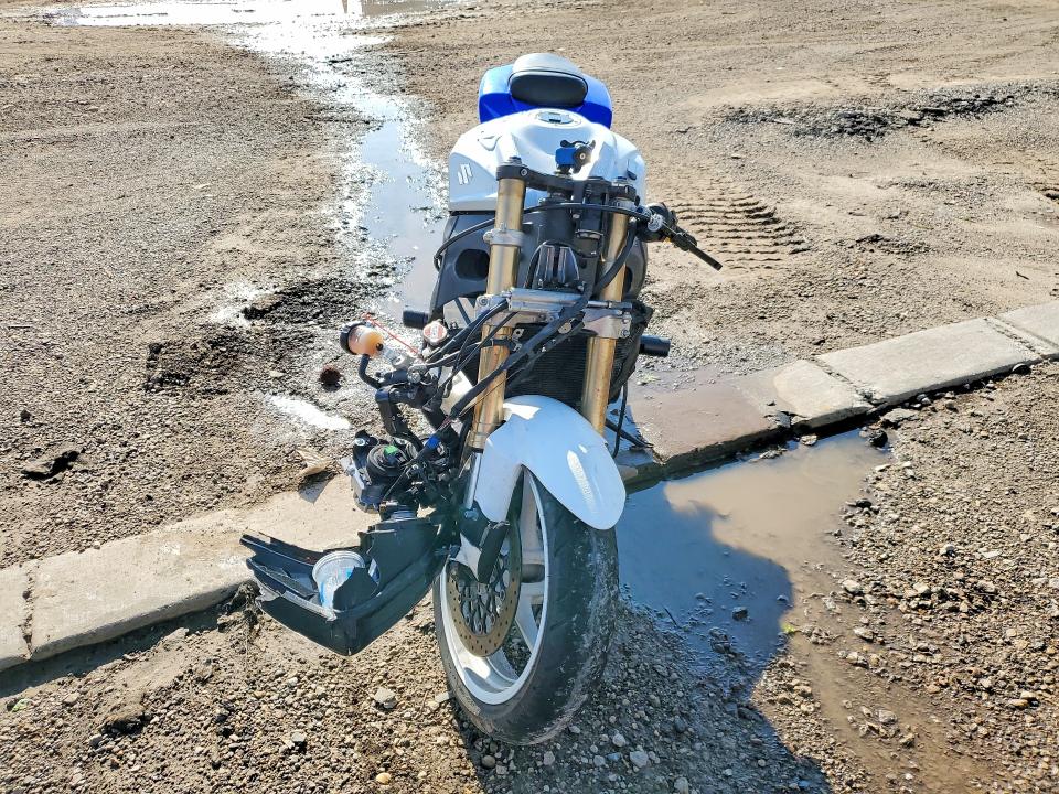 2008 Suzuki Gsx-r600 VIN JS1GN7EA882104949 COPART salvage auction — FRONT END, Il - Salvage Certificate, sold $350 on 2026-07-02 (photo 2)