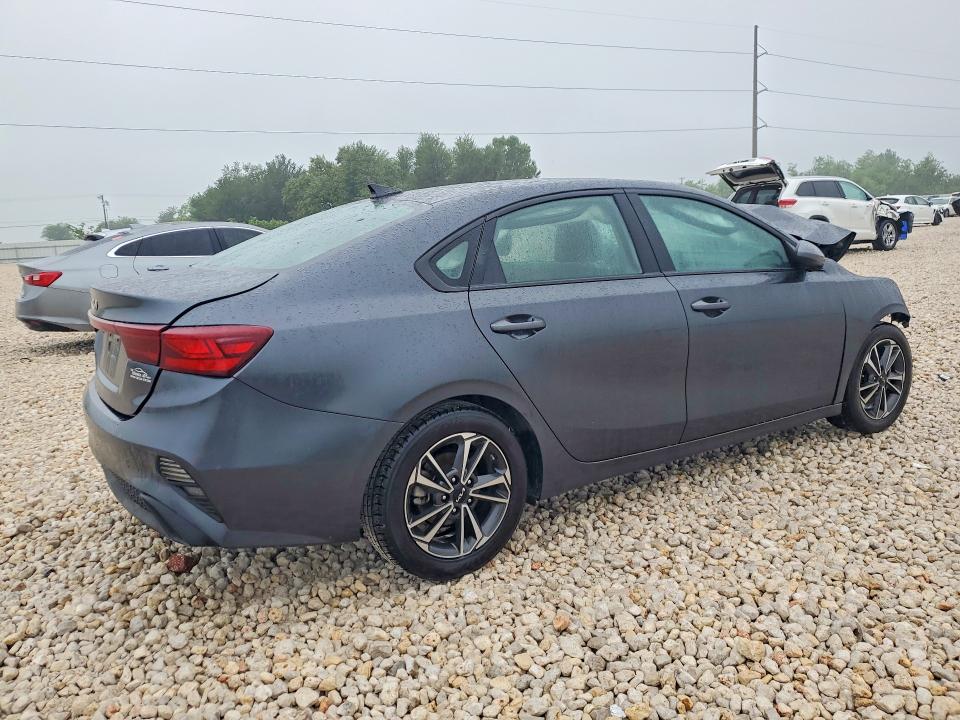 2023 Kia VIN 3KPF24AD0PE694008 COPART salvage auction — FRONT END, Tx - Salvage Vehicle Title, sold $1,100 on 2026-07-09 (photo 3)