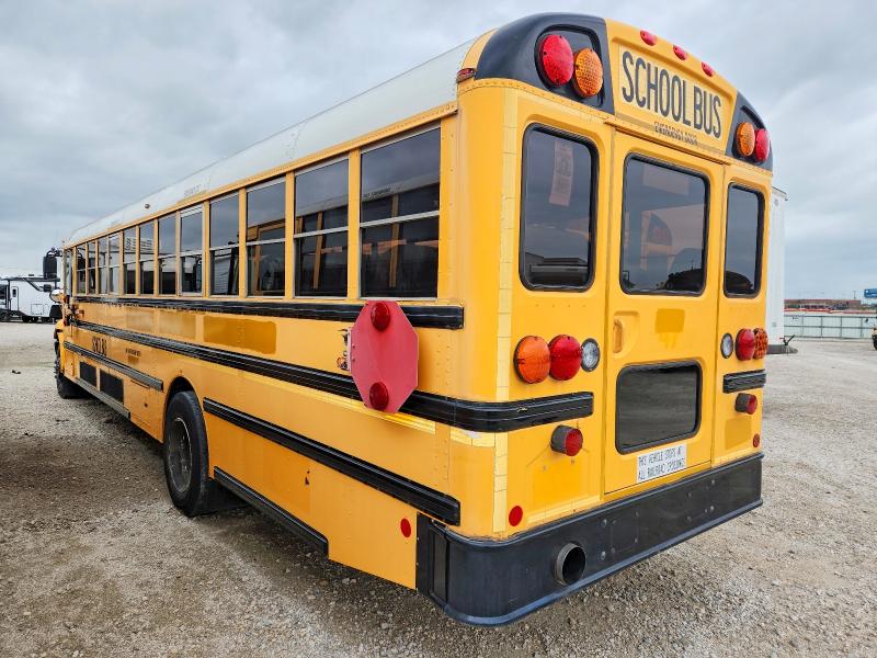 2013 Ic VIN 4DRBUSKNXDB304458 COPART salvage auction — MINOR DENT/SCRATCHES, Tx - Certificate Of Title, sold $1,400 on 2026-09-04 (photo 3)