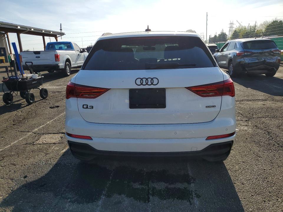 2024 Audi Q3 VIN WA1EECF31R1090822 COPART salvage auction — FRONT END, Salvage Title, sold $275 on 2026-07-21 (photo 6)