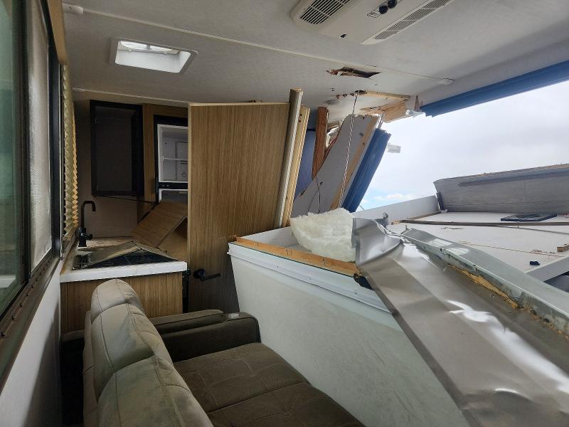 2026 Foresriver VIN 5ZT2WDEC0TG205538 COPART salvage auction — SIDE, CO - PUBLIC - SALVAGE TITLE, sold $1,150 on 2026-07-09 (photo 6)