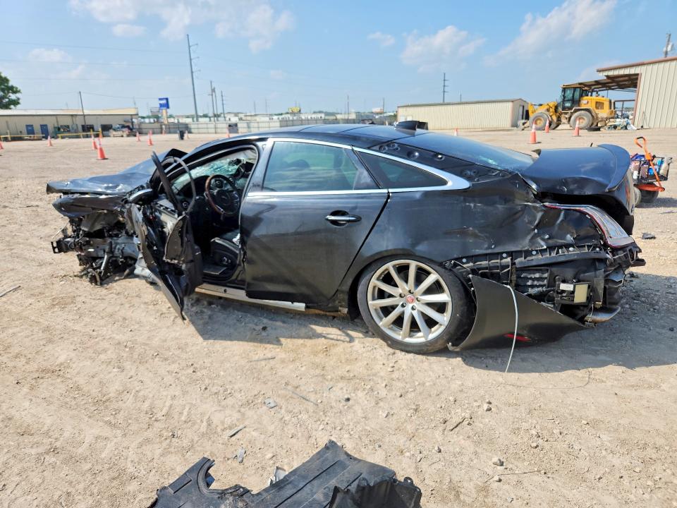 2017 Jaguar Xj series VIN SAJWA1C75H8W10478 COPART salvage auction — ALL OVER, Tx - Salvage Vehicle Title, sold $950 on 2026-07-08 (photo 2)