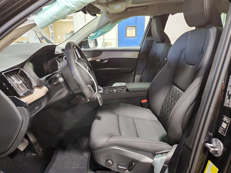 2026 Volvo Xc90 VIN YV4062PE5T1463842 COPART salvage auction — REAR END, Salvage Title, sold $32,250 on 2026-08-20 (photo 7)