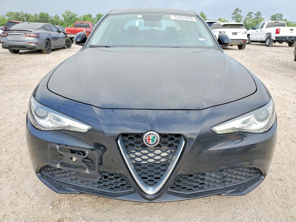 2019 Alfa romeo Giulia VIN ZARFAMAN9K7603604 COPART salvage auction — REAR END, Tx - Salvage Vehicle Title, sold $6,700 on 2026-07-10 (photo 5)