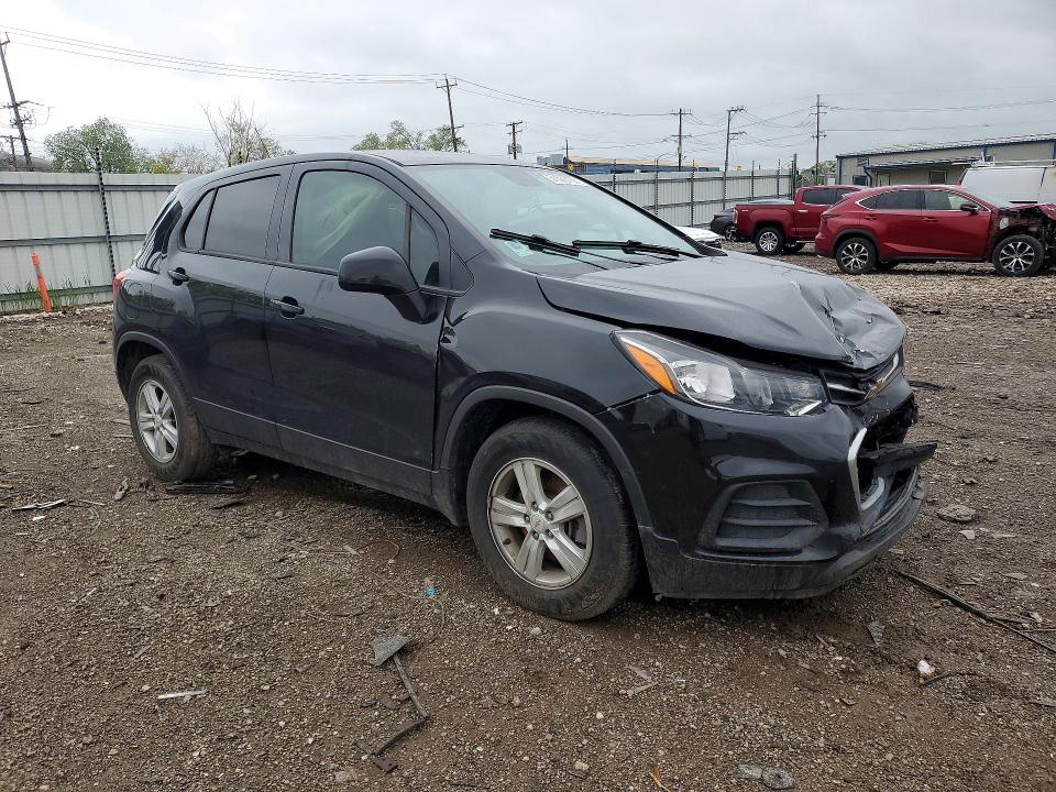 2020 Chevrolet Trax VIN KL7CJKSB2LB328031 COPART salvage auction — FRONT END, Il - Salvage Certificate, sold $1,600 on 2026-07-03 (photo 4)