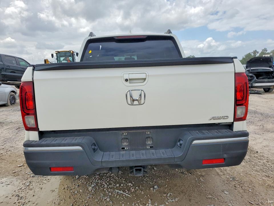 2017 Honda Ridgeline VIN 5FPYK3F62HB015517 COPART salvage auction — FRONT END, Tx - Certificate Of Title, sold $6,600 on 2026-07-09 (photo 6)