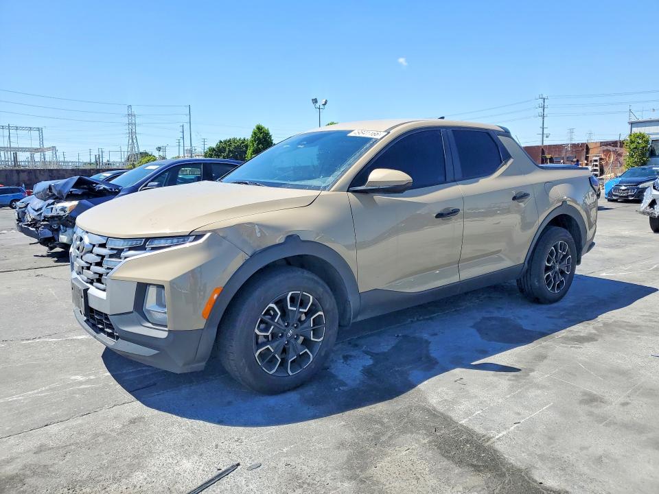2023 Hyundai Santa cruz VIN 5NTJA4AE5PH048885 COPART salvage auction — SIDE, Salvage Title, sold $6,400 on 2026-07-15 (photo 1)