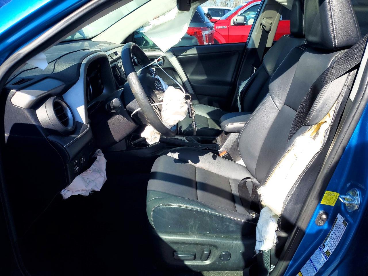 2017 Toyota RAV4 VIN 2T3DFREV9HW652132 COPART salvage auction — Front End, MN - CERT OF TITLE-SALVAGE, sold $7,600 on 2026-07-09 (photo 7)