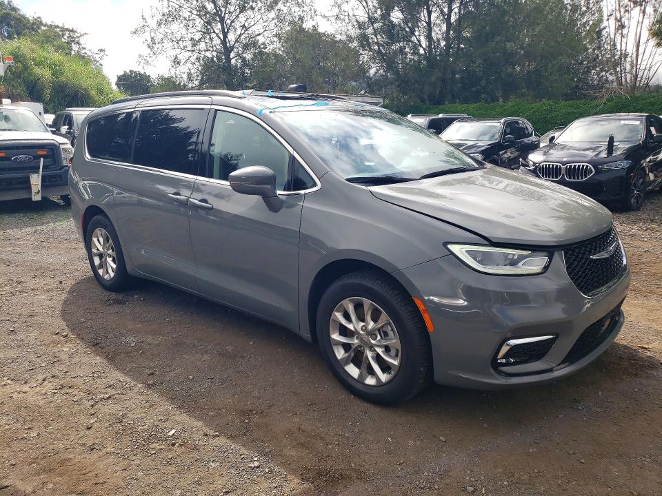 2022 Chrysler Pacifica VIN 2C4RC3BG8NR183994 COPART salvage auction — WATER/FLOOD, Hi - Certificate Of Salvage, sold $5,900 on 2026-07-13 (photo 4)