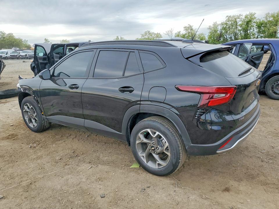 2025 Chevrolet Trax VIN KL77LHEP1SC275126 COPART salvage auction — FRONT END, Md - Cert Of Salvage > 75% Damage, sold $3,450 on 2026-07-28 (photo 2)