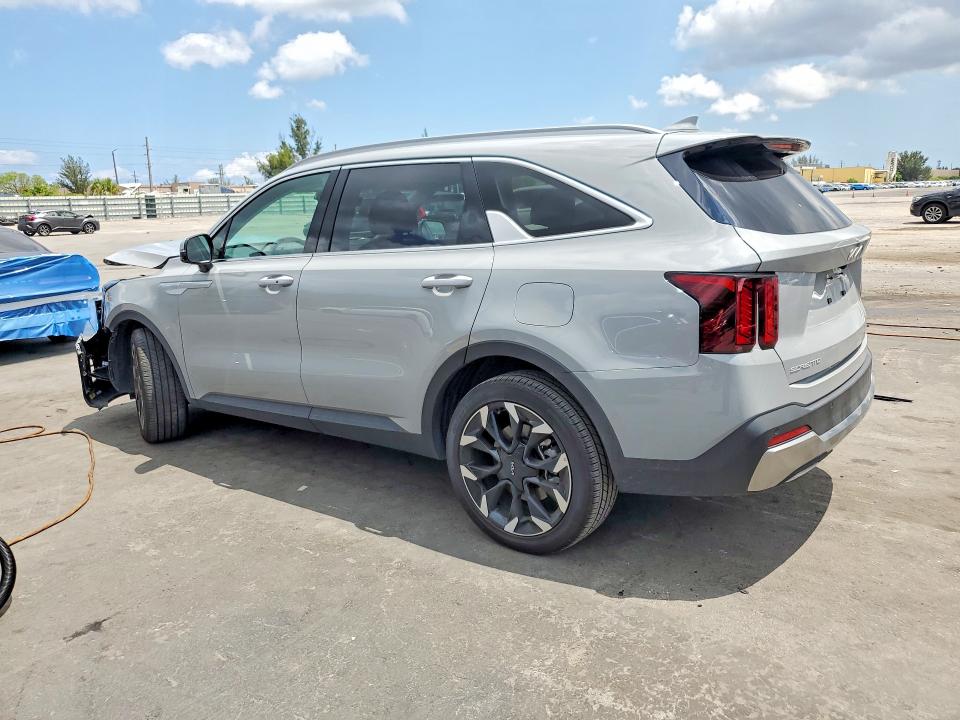 2025 Kia Sorento VIN 5XYRH4JF2SG397864 COPART salvage auction — FRONT END, FL - CERT OF TITLE SLVG REBUILDABLE, sold $11,700 on 2026-07-13 (photo 2)