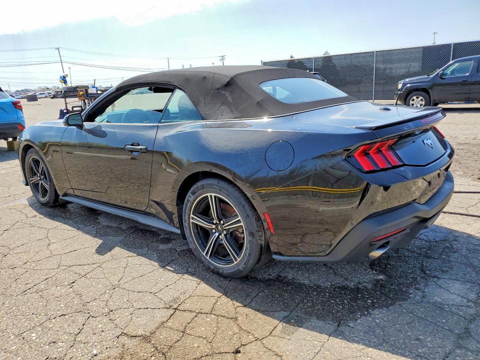 2025 Ford Mustang VIN 1FAGP8UH7S5103324 COPART salvage auction — WATER/FLOOD, Mi - Cert Of Title-Salvage Flood, sold $14,000 on 2026-08-20 (photo 2)