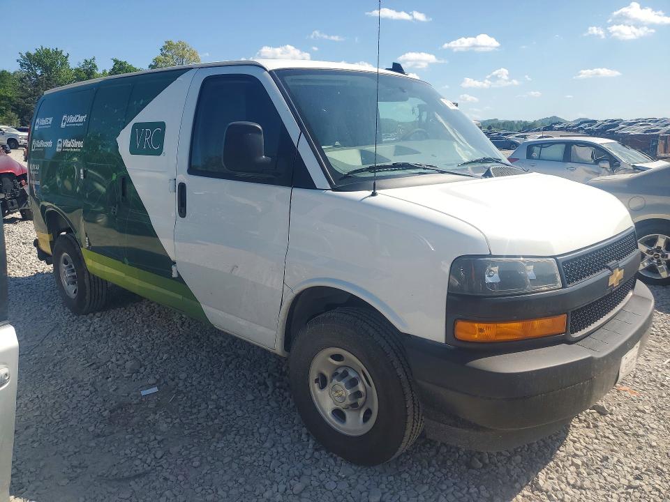2025 Chevrolet Express VIN 1GCWGAFP0S1114044 COPART salvage auction — REAR END, Tx - Salvage Vehicle Title, sold $8,500 on 2026-07-27 (photo 4)