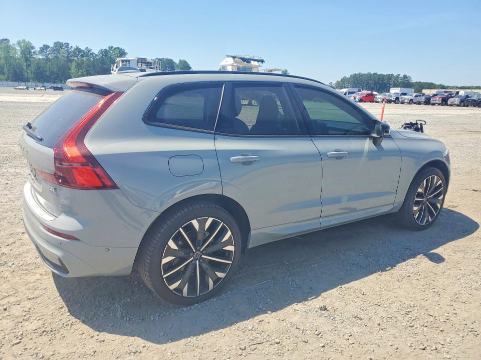 2026 Volvo Xc60 VIN YV4M12RMXT1422451 COPART salvage auction — SIDE, Nc - Salvage Certificate Of Title, sold $27,250 on 2026-07-20 (photo 3)