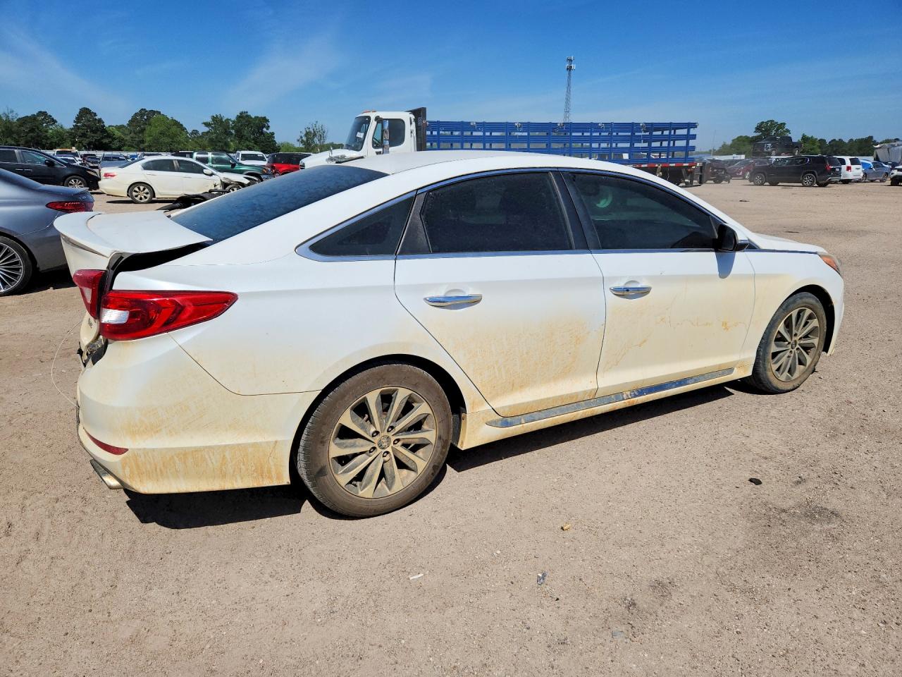 2015 Hyundai Sonata VIN 5NPE34AF8FH098682 COPART salvage auction — Rear End, AL - CERT OF TITLE-SALVAGE TITLE, sold $1,050 on 2026-07-02 (photo 3)