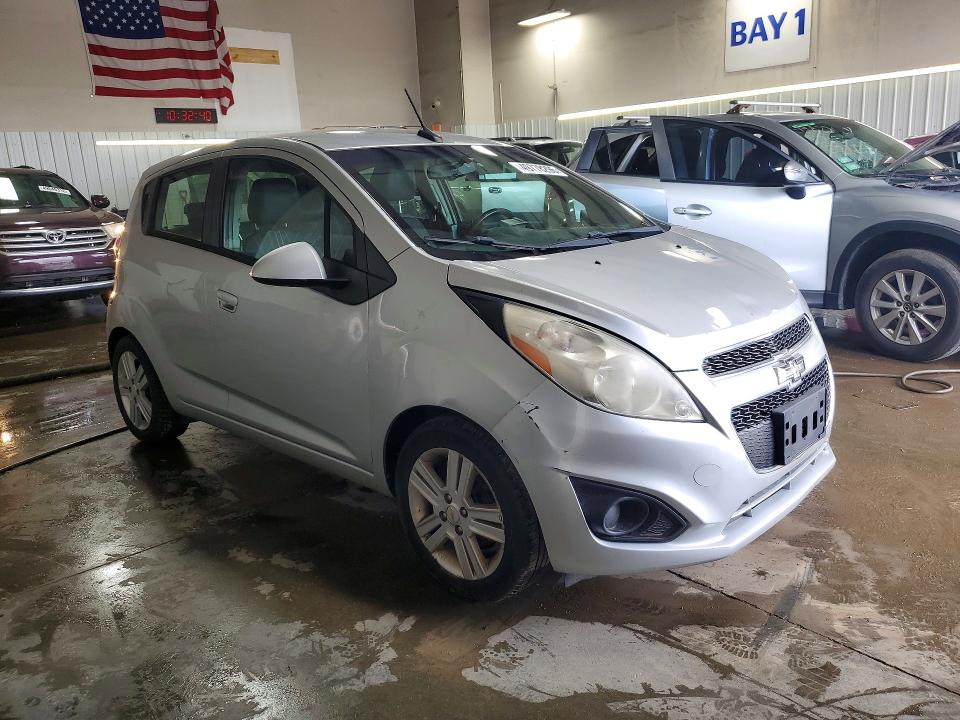 2014 Chevrolet Spark VIN KL8CD6S98EC445939 COPART salvage auction — SIDE, Il - Salvage Certificate, sold $300 on 2026-07-14 (photo 4)