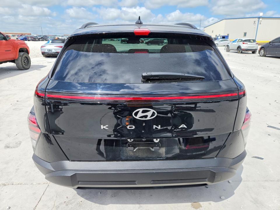 2025 Hyundai Kona VIN KM8HB3AB6SU312281 COPART salvage auction — FRONT END, Tx - Certificate Of Title, sold $200 on 2026-07-21 (photo 6)