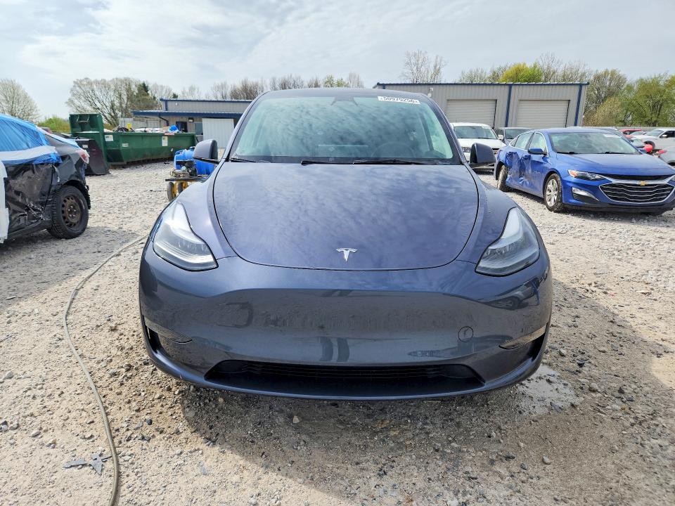 2023 Tesla Model y VIN 7SAYGDEE0PF695489 COPART salvage auction — FRONT END, MI, sold $13,800 on 2026-07-23 (photo 5)