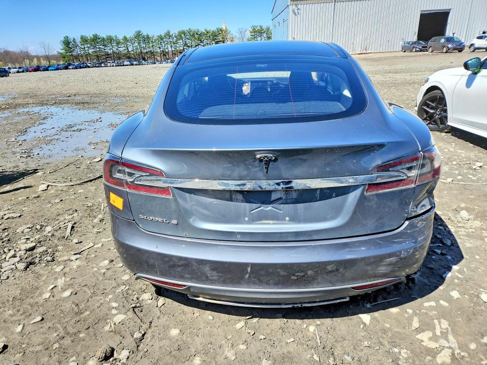 2013 Tesla Model s VIN 5YJSA1CN3DFP03442 COPART salvage auction — REAR END, Mt - Dealer Only Clean Title (P), sold $3,150 on 2026-07-06 (photo 6)