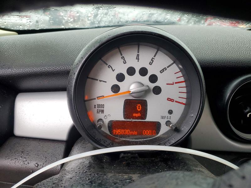 2013 Mini Cooper VIN WMWSU3C54DT370925 COPART salvage auction — FRONT END, Il - Salvage Certificate, sold $400 on 2026-07-02 (photo 9)