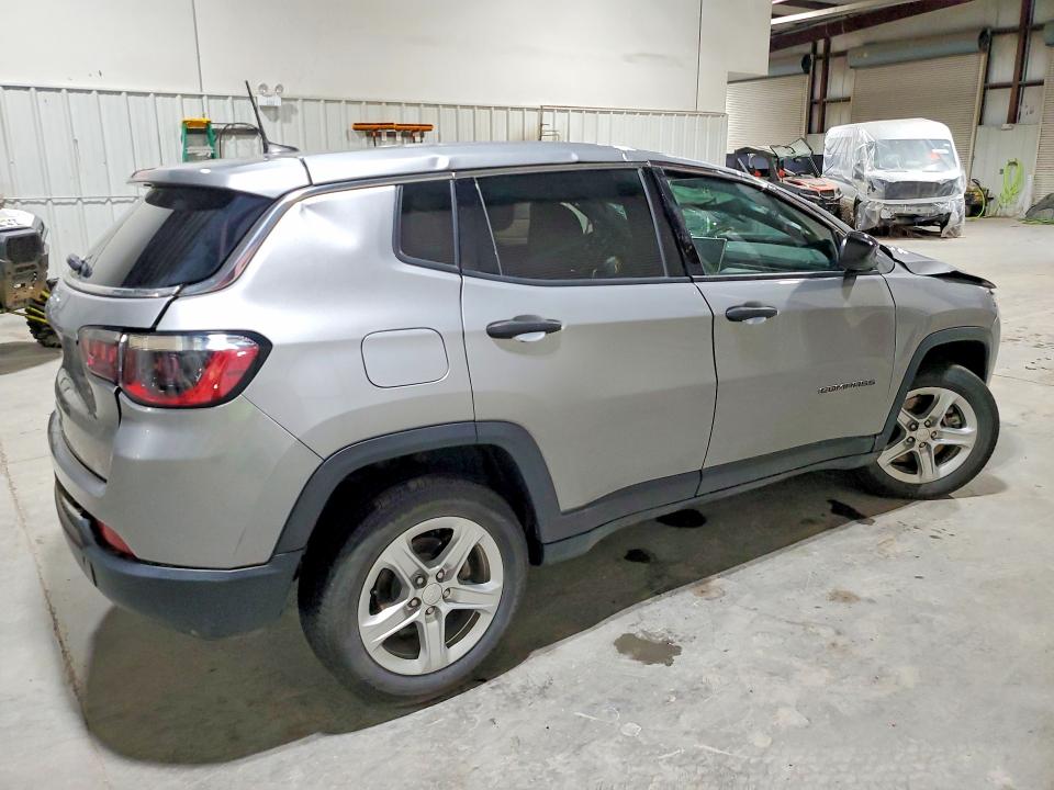 2023 Jeep Compass VIN 3C4NJDAN3PT514765 COPART salvage auction — ROLLOVER, Pa - Certificate Of Salvage, sold $3,650 on 2026-07-09 (photo 3)