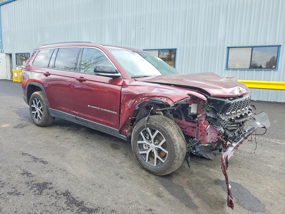 2025 Jeep Cherokee VIN 1C4RJKBG2S8631427 COPART salvage auction — FRONT END, Salvage Title, sold $8,700 on 2026-07-20 (photo 4)