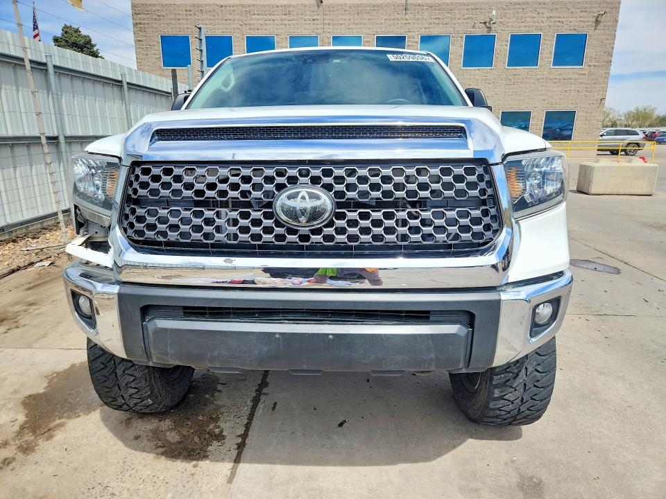 2020 Toyota Tundra VIN 5TFDY5F17LX892282 COPART salvage auction — REAR END, Wy - Dis/Dlr/Exp Only Salvage Title, sold $300 on 2026-07-20 (photo 5)
