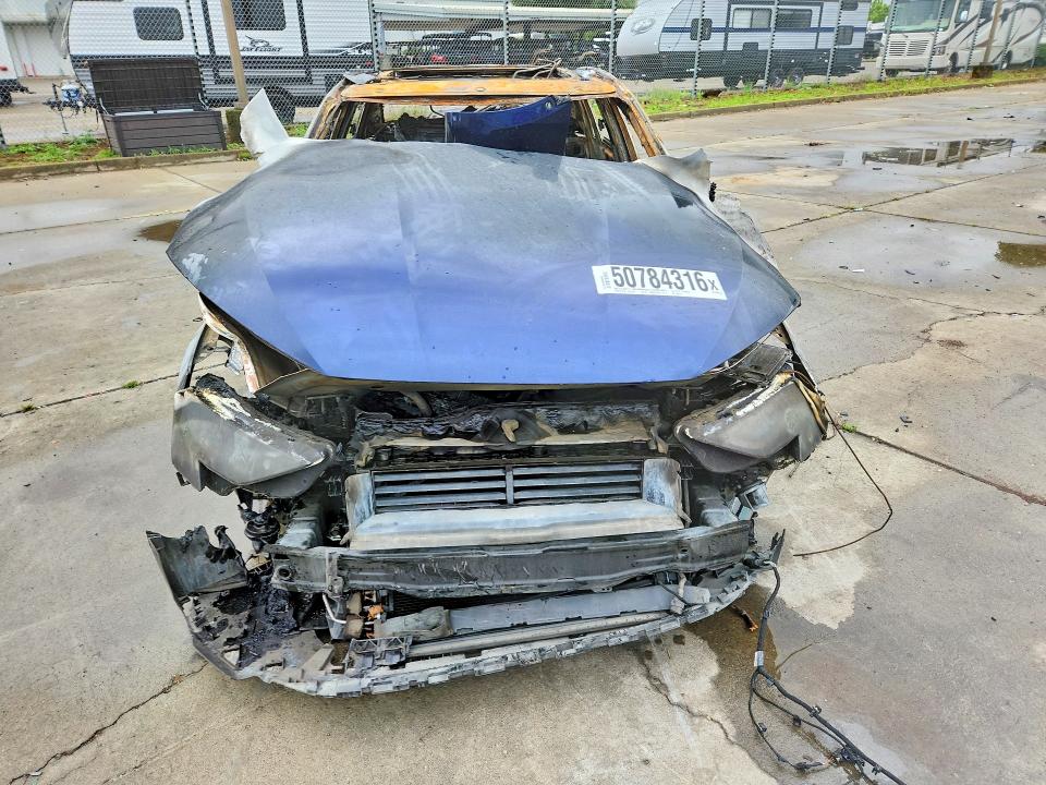 2022 Audi A3 VIN WAUHUDGY2NA017116 COPART salvage auction — BURN, CA - NON-REPAIRABLE VEHICLE CERT, sold $10 on 2026-07-27 (photo 5)