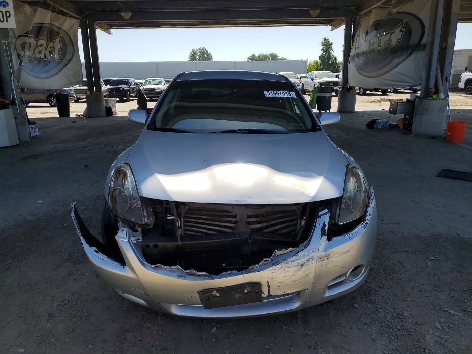 2011 Nissan Altima VIN 1N4AL2AP4BN487010 COPART salvage auction — REAR END, CA - SALVAGE CERTIFICATE, sold $225 on 2026-07-02 (photo 5)